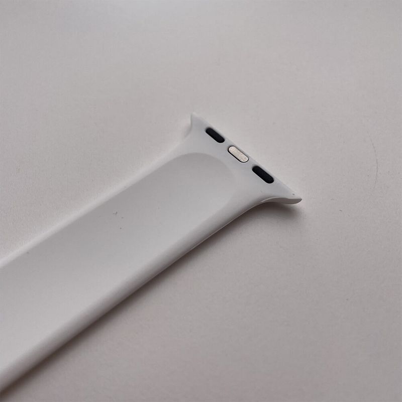 Купить Силиконовый монобраслет oneLounge Solo Loop White для Apple Watch 38mm | 40mm Size M OEM по лучшей цене в Украине 🔔 ,  наш интернет - магазин гарантирует качество и быструю доставку вашего заказа 🚀