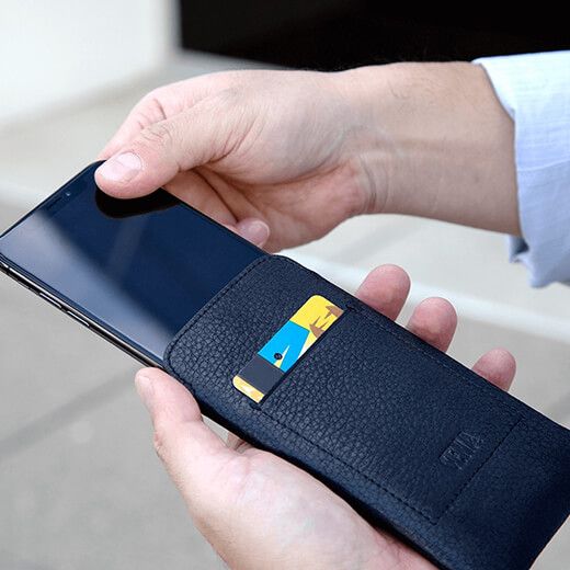 Купить Кожаный чехол-карман Sena UltraSlim Wallet Black для iPhone 12 | 12 Pro по лучшей цене в Украине 🔔 ,  наш интернет - магазин гарантирует качество и быструю доставку вашего заказа 🚀