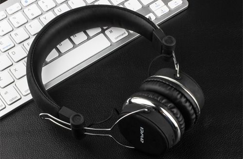 Купити Bluetooth-навушники Awei A700BL Black за найкращою ціною в Україні 🔔, наш інтернет - магазин гарантує якість і швидку доставку вашого замовлення 🚀