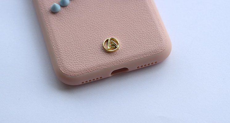 Купити 3D чехол Luna Aristo Prima Donna Periwinkle розовый для iPhone X/XS за найкращою ціною в Україні 🔔, наш інтернет - магазин гарантує якість і швидку доставку вашого замовлення 🚀