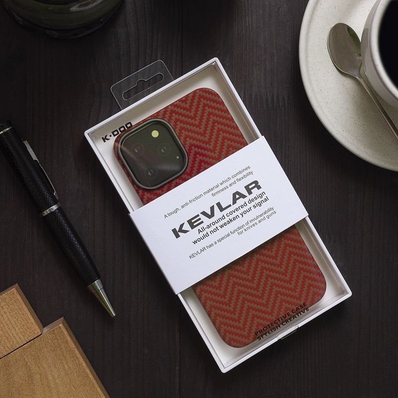 Купити Чохол K-DOO Kevlar M Pattern червоний для iPhone Pro 12/12 за найкращою ціною в Україні 🔔, наш інтернет - магазин гарантує якість і швидку доставку вашого замовлення 🚀