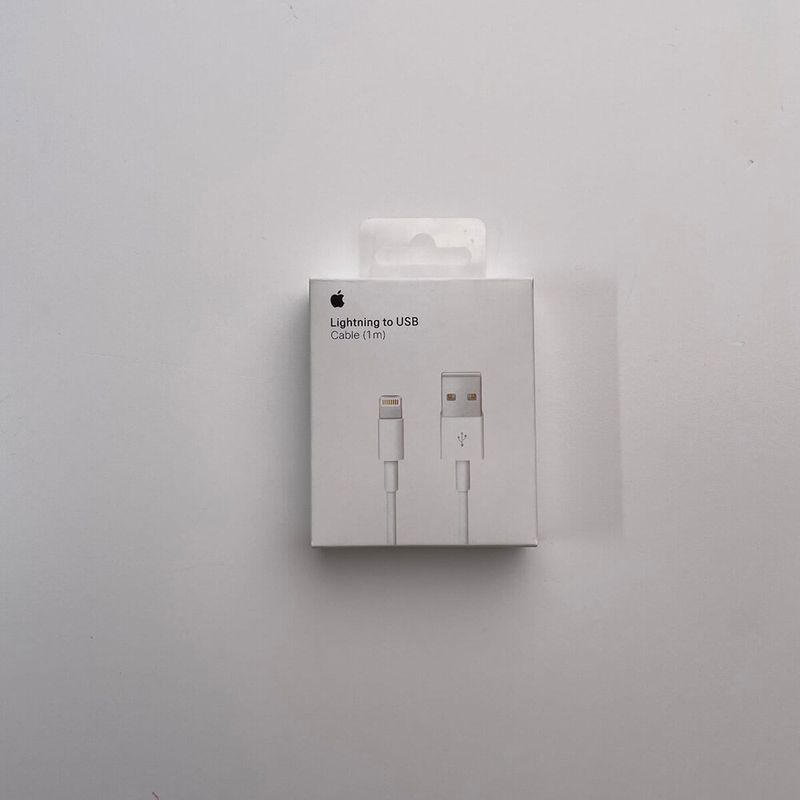 Купить Кабель oneLounge Lightning USB 1m White для iPhone | iPod | iPad по лучшей цене в Украине 🔔 ,  наш интернет - магазин гарантирует качество и быструю доставку вашего заказа 🚀