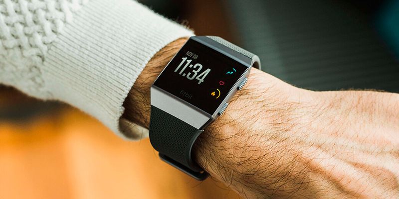 Купити Смарт-годинник Fitbit Ionic Fitness Tracker S | L Charcoal за найкращою ціною в Україні 🔔, наш інтернет - магазин гарантує якість і швидку доставку вашого замовлення 🚀