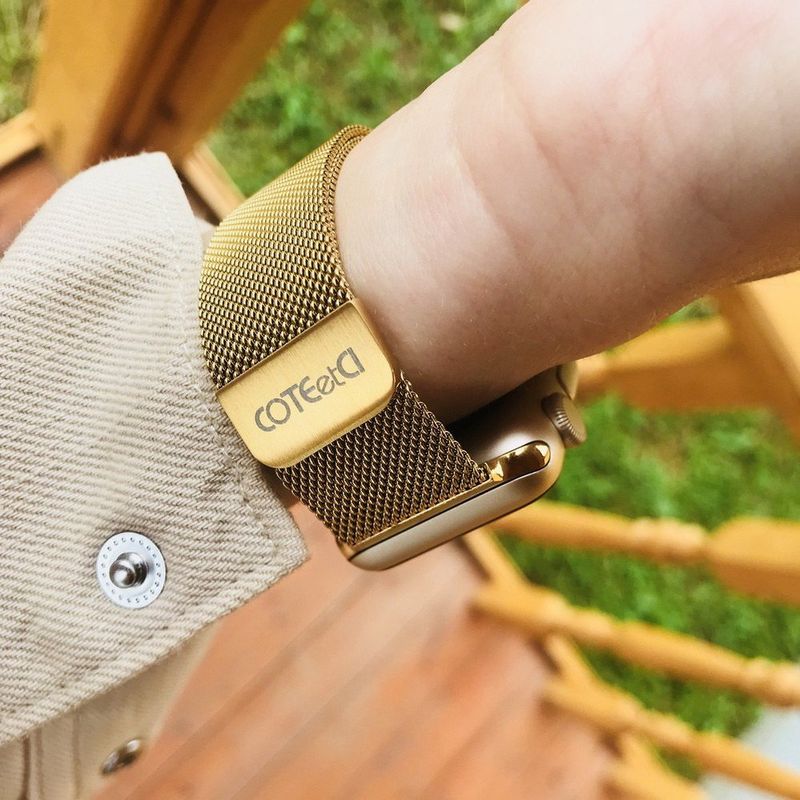 Купить Ремешок для Apple Watch 38мм - Coteetci W6 золотистый по лучшей цене в Украине 🔔 ,  наш интернет - магазин гарантирует качество и быструю доставку вашего заказа 🚀