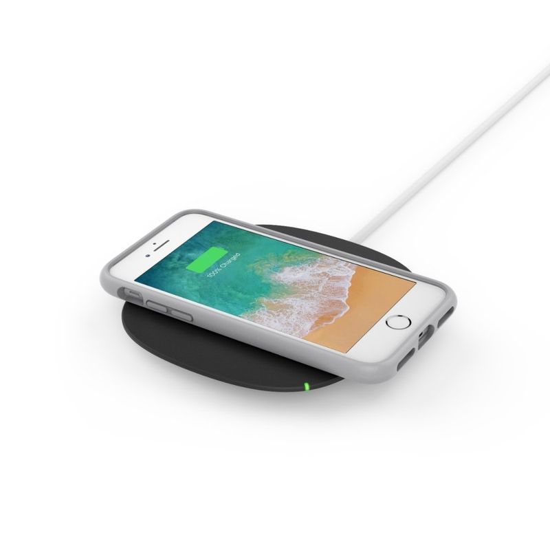 Купити Бездротове зарядний пристрій Belkin BOOST↑UP Qi Wireless Charging Pad 5W (Вітринний зразок) за найкращою ціною в Україні 🔔, наш інтернет - магазин гарантує якість і швидку доставку вашого замовлення 🚀