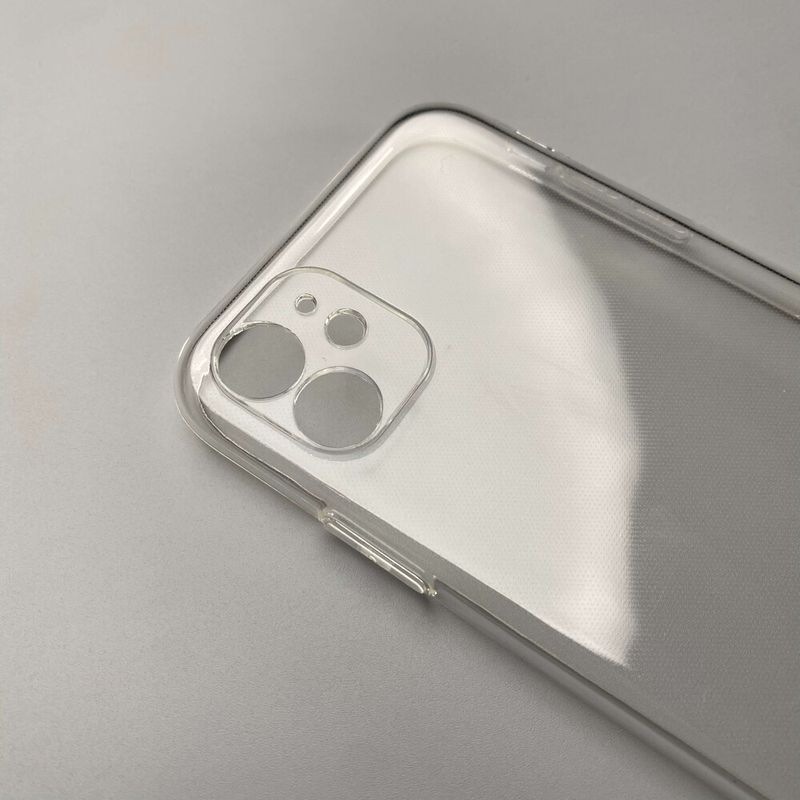 Купити Тонкий прозорий TPU чехол oneLounge SilicolDots для iPhone 11 за найкращою ціною в Україні 🔔, наш інтернет - магазин гарантує якість і швидку доставку вашого замовлення 🚀