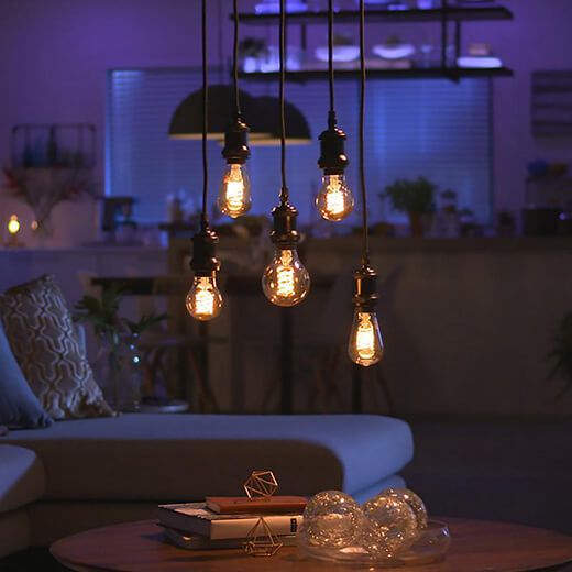Купити Розумна світлодіодна лампочка Philips Hue Single Filament Bulb E27 Apple HomeKit за найкращою ціною в Україні 🔔, наш інтернет - магазин гарантує якість і швидку доставку вашого замовлення 🚀